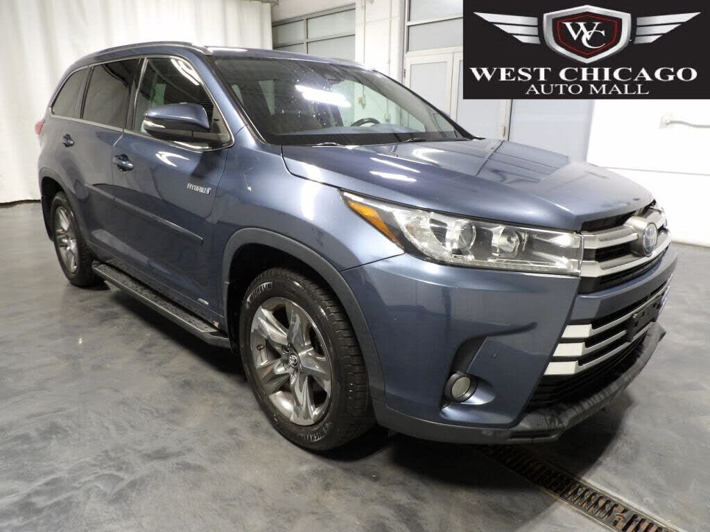 2017 TOYOTA Highlander