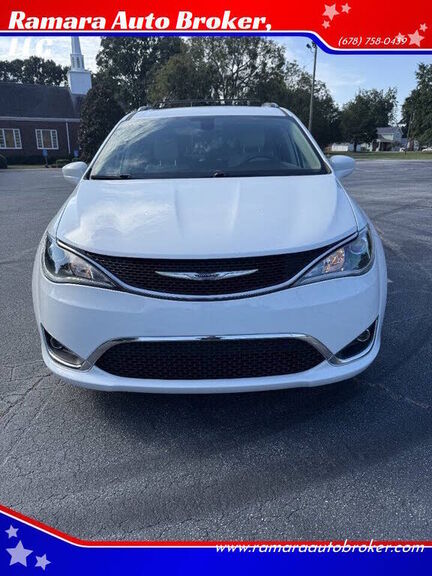 2017 CHRYSLER Pacifica