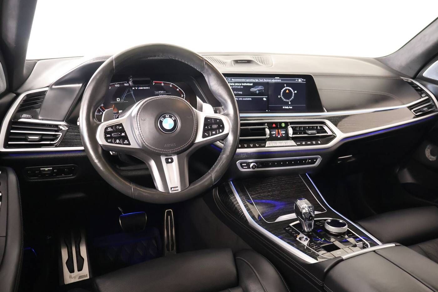 2022 BMW X7