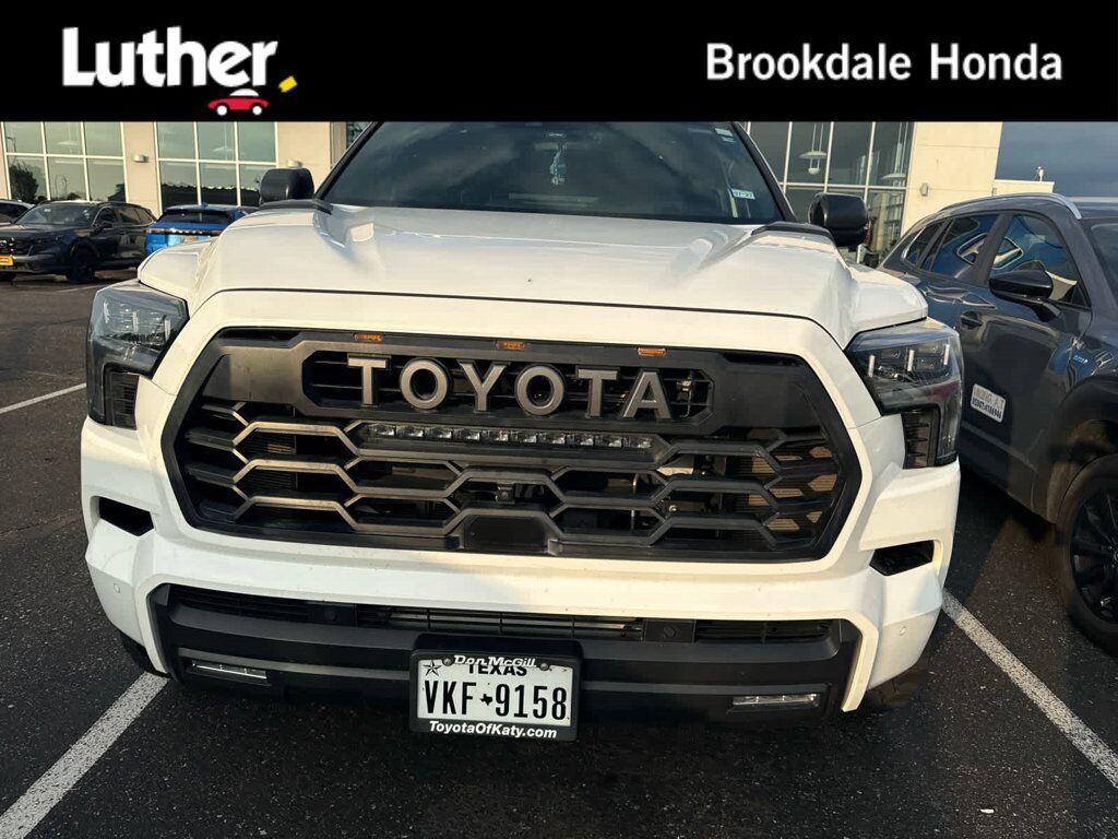 2024 TOYOTA Sequoia