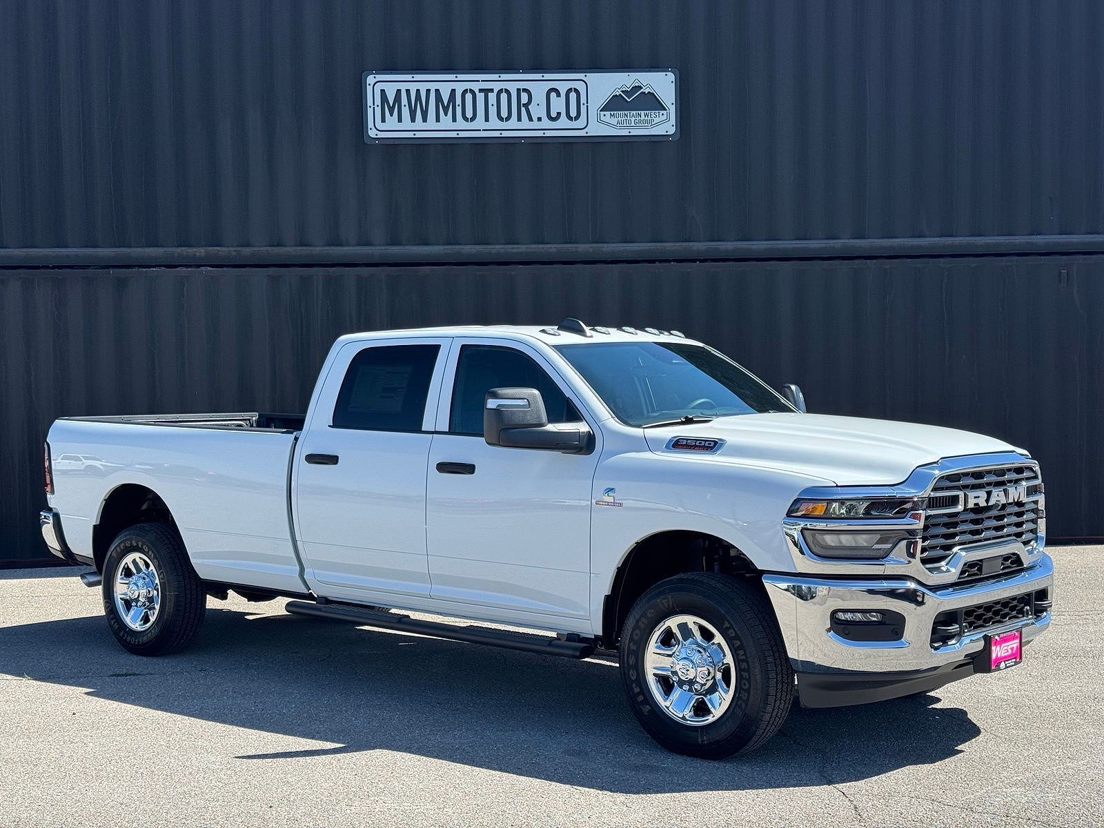 2027 RAM 3500