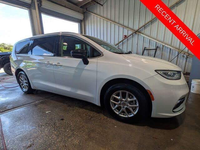 2024 CHRYSLER Pacifica