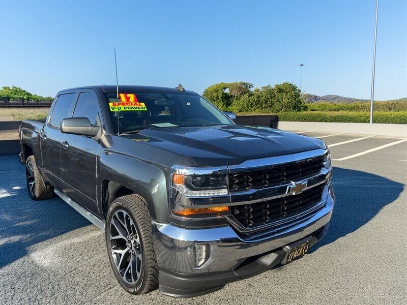 2017 CHEVROLET Silverado