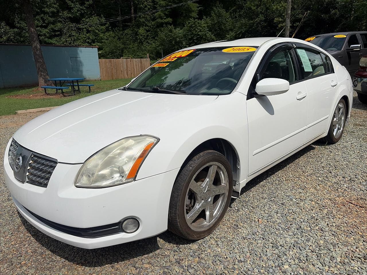 2005 NISSAN Maxima