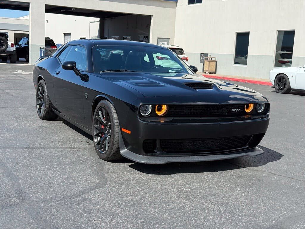 2016 DODGE Challenger
