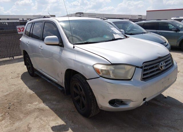 2010 TOYOTA Highlander