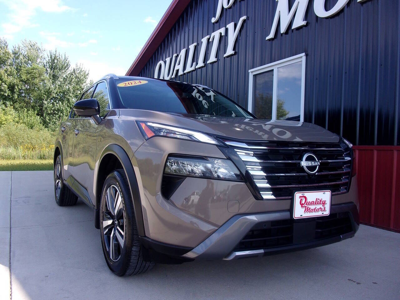 2024 NISSAN Rogue