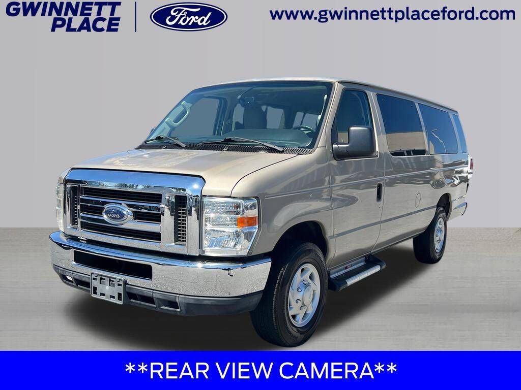 2013 FORD E-350