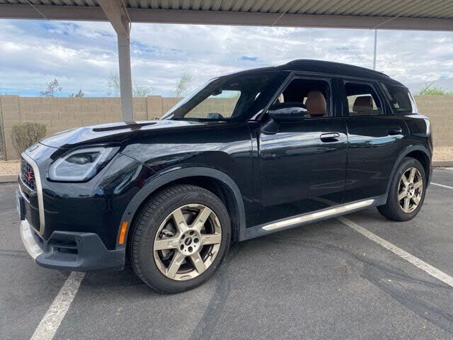 2025 MINI Countryman