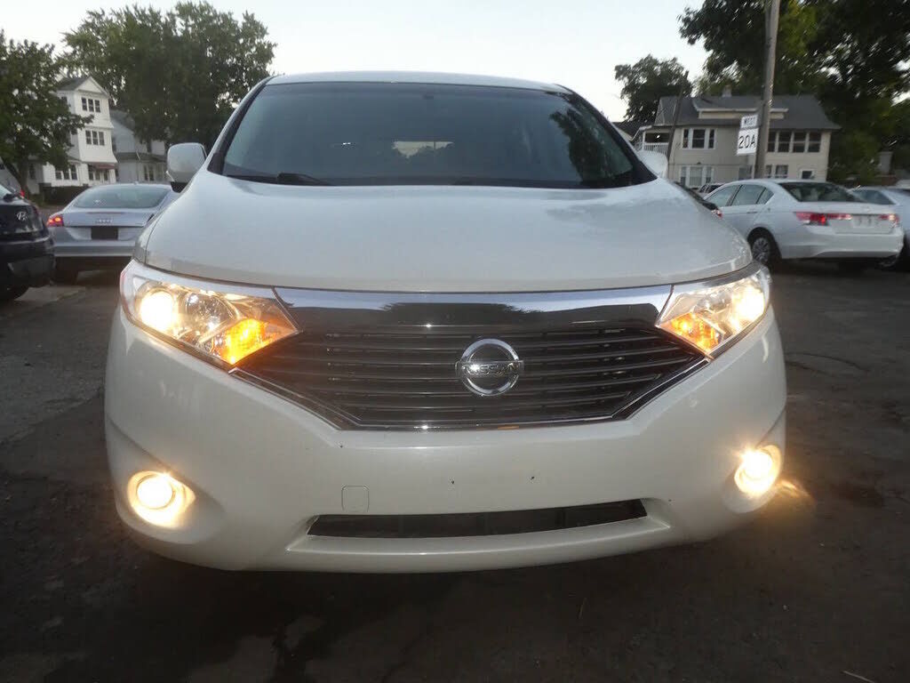 2011 NISSAN Quest