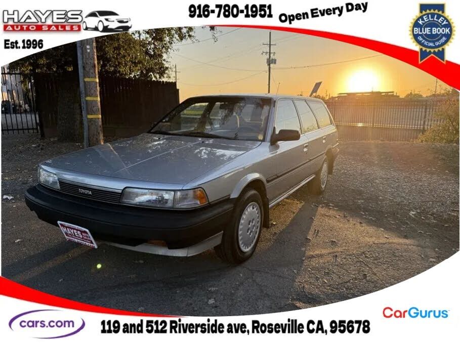 1989 TOYOTA Camry