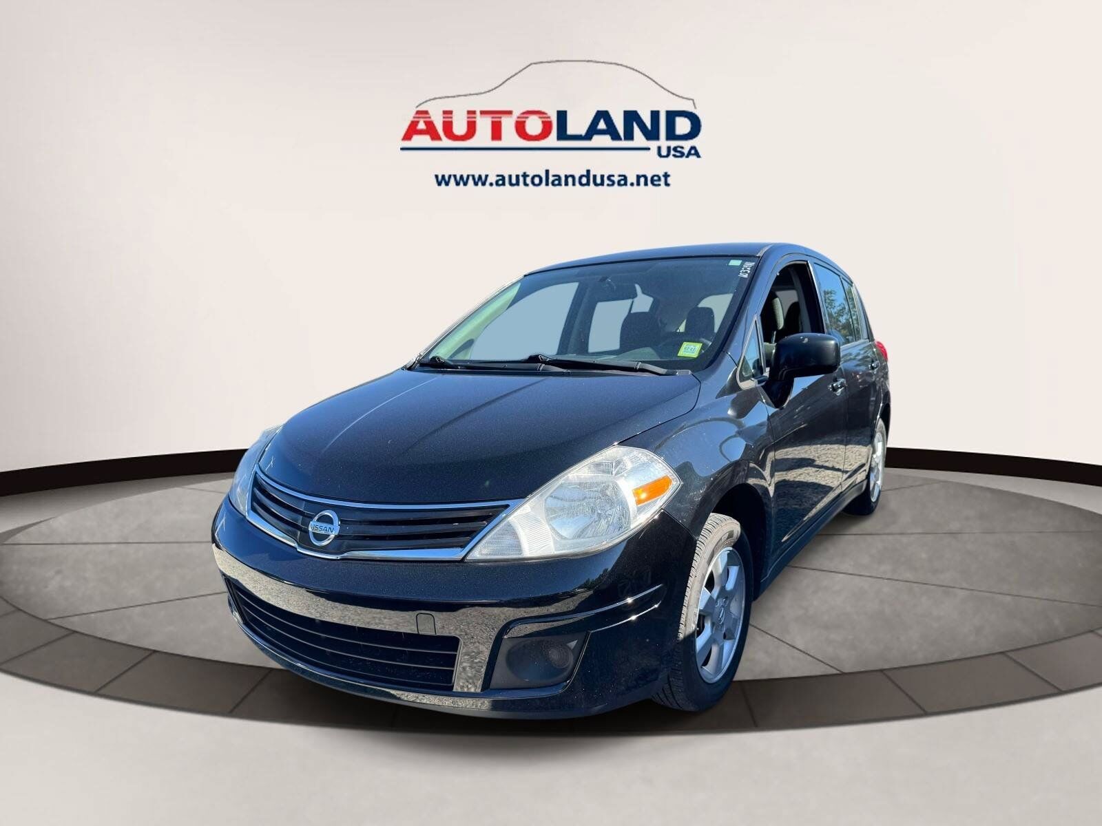 2012 NISSAN Versa