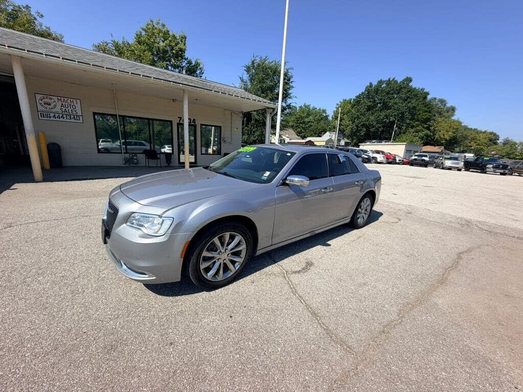2015 CHRYSLER 300