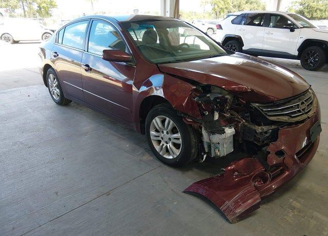 2012 NISSAN Altima