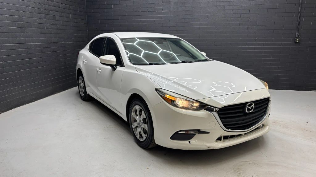 2018 MAZDA Mazda3
