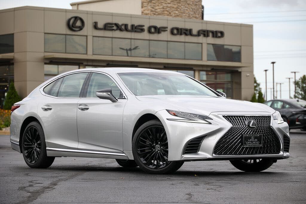 2018 LEXUS LS