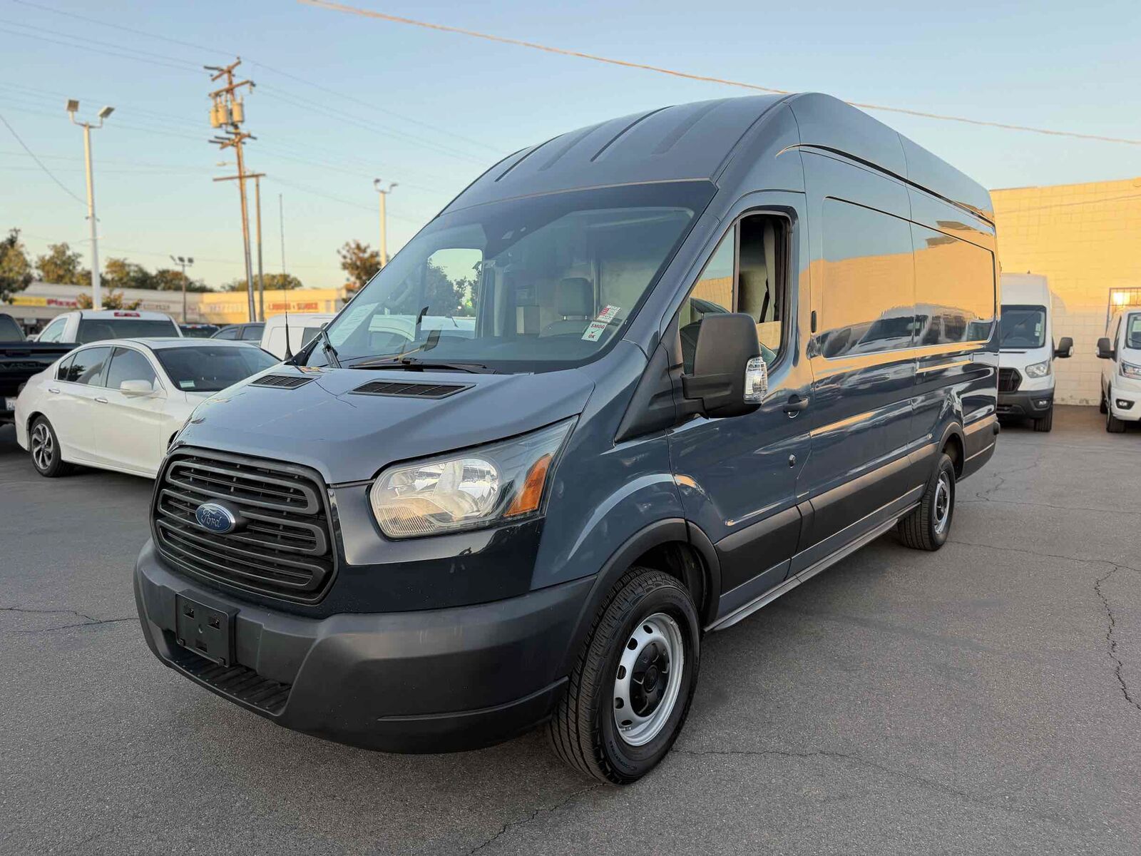 2019 FORD Transit