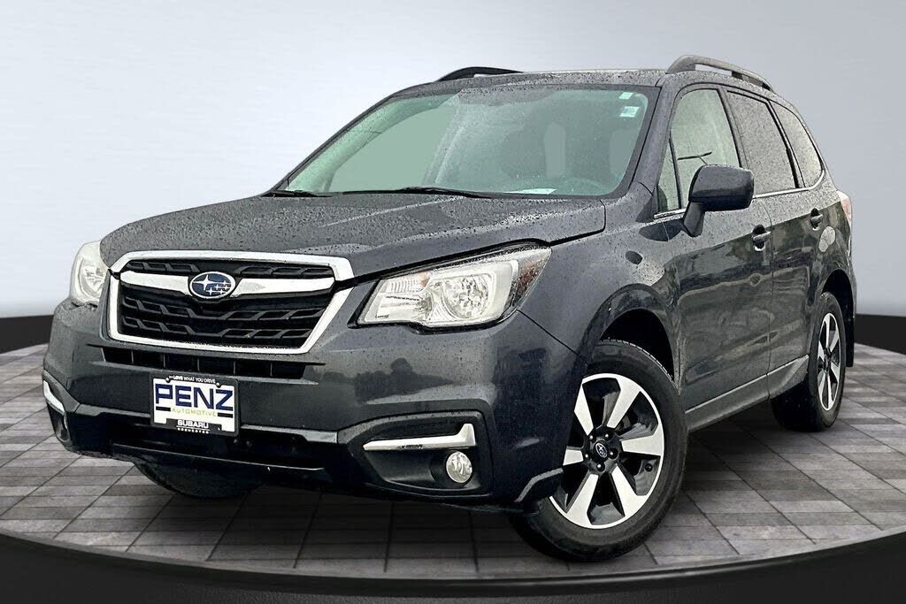 2018 SUBARU Forester