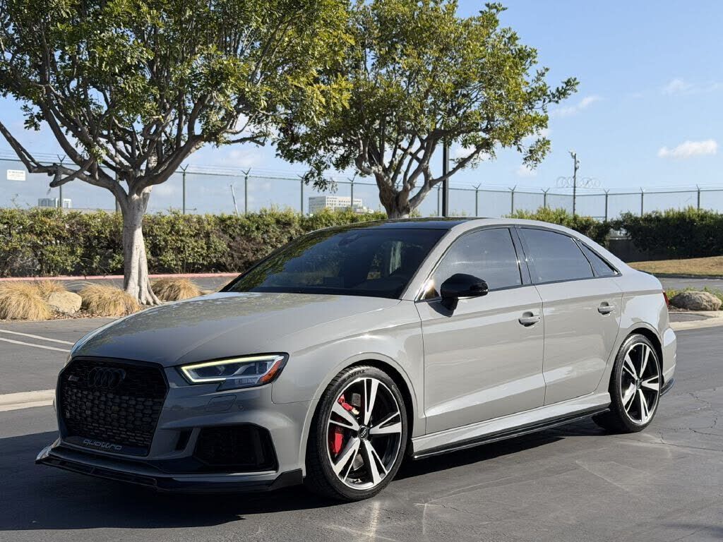 2020 AUDI RS3
