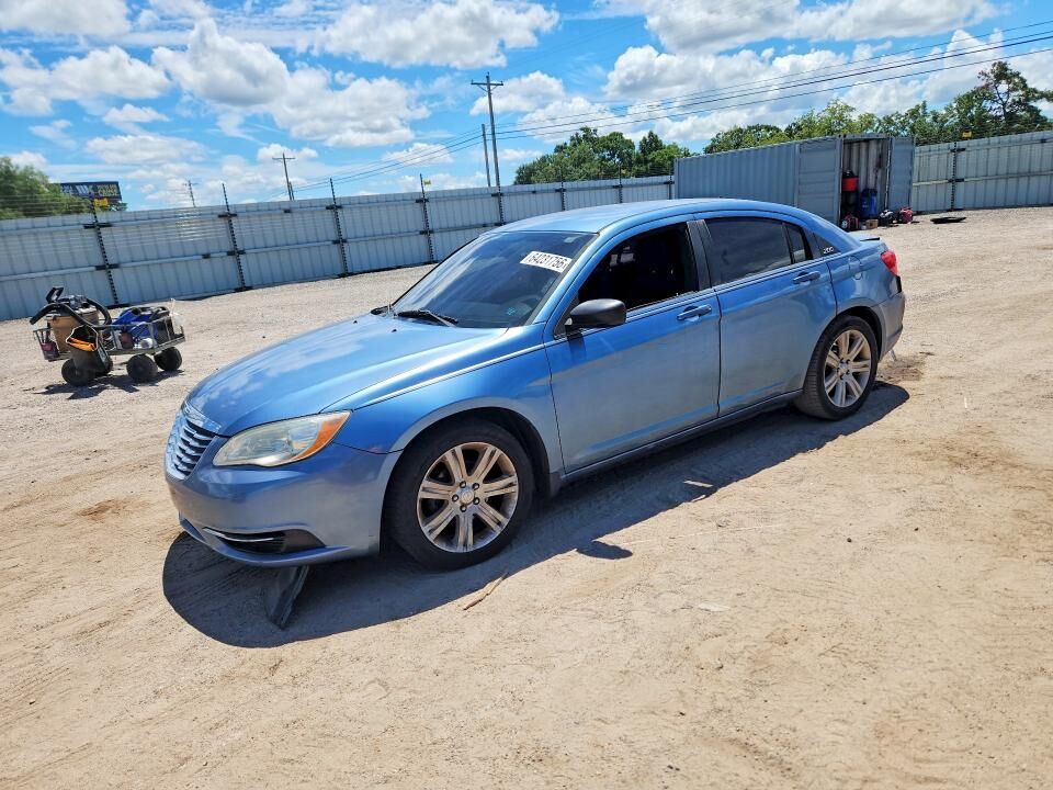 2011 CHRYSLER 200