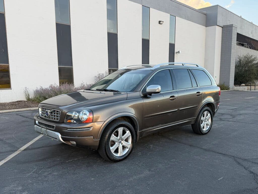 2013 VOLVO XC90