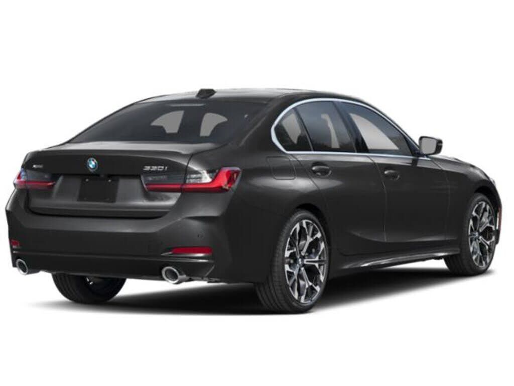 2026 BMW 330i