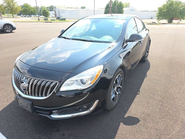 2017 BUICK Regal