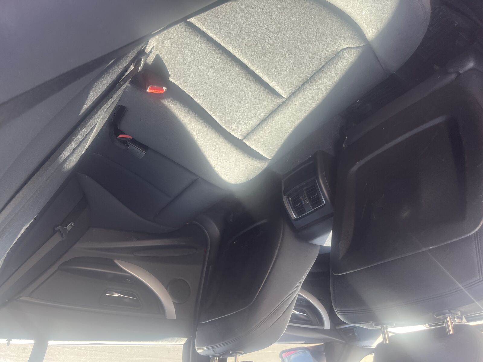 2016 BMW 320i