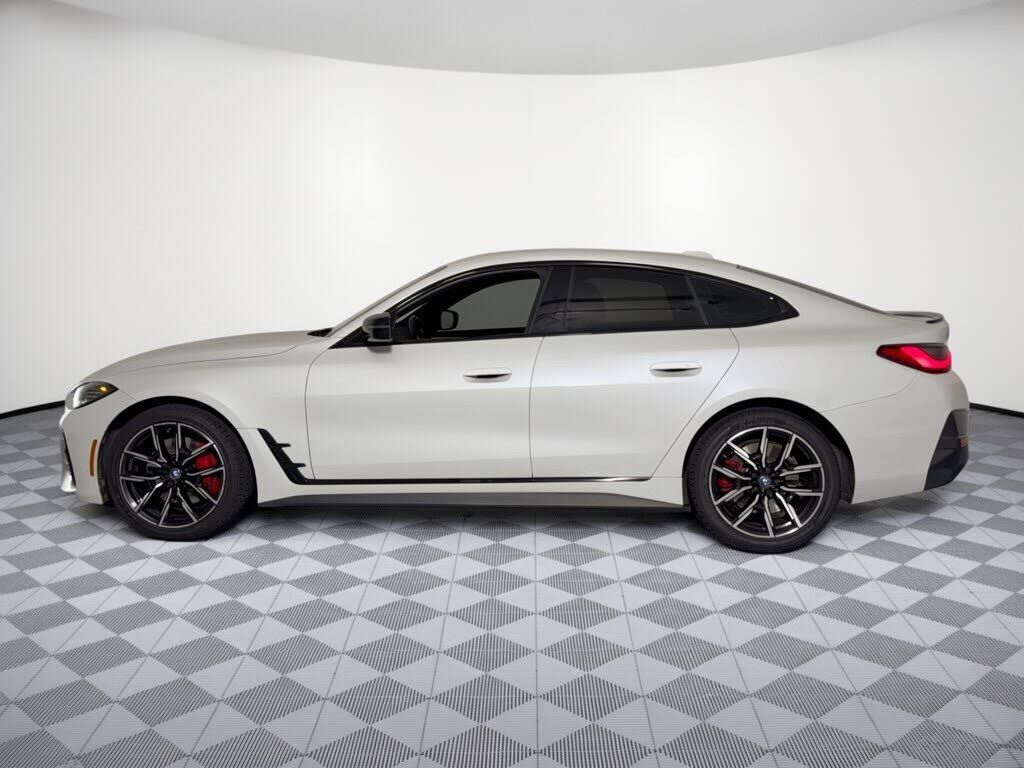 2023 BMW i4