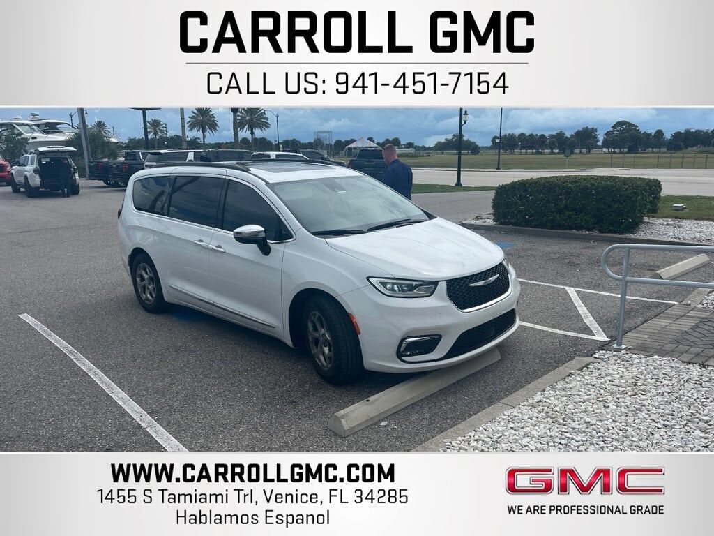 2023 CHRYSLER Pacifica