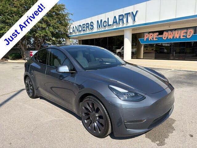 2022 TESLA Model Y