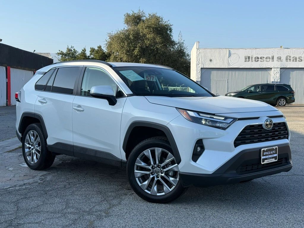 2025 TOYOTA RAV4