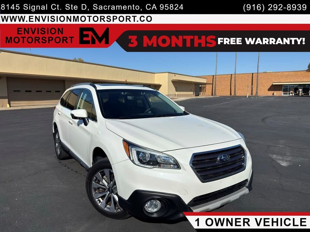 2017 SUBARU Outback