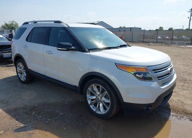 2014 FORD Explorer