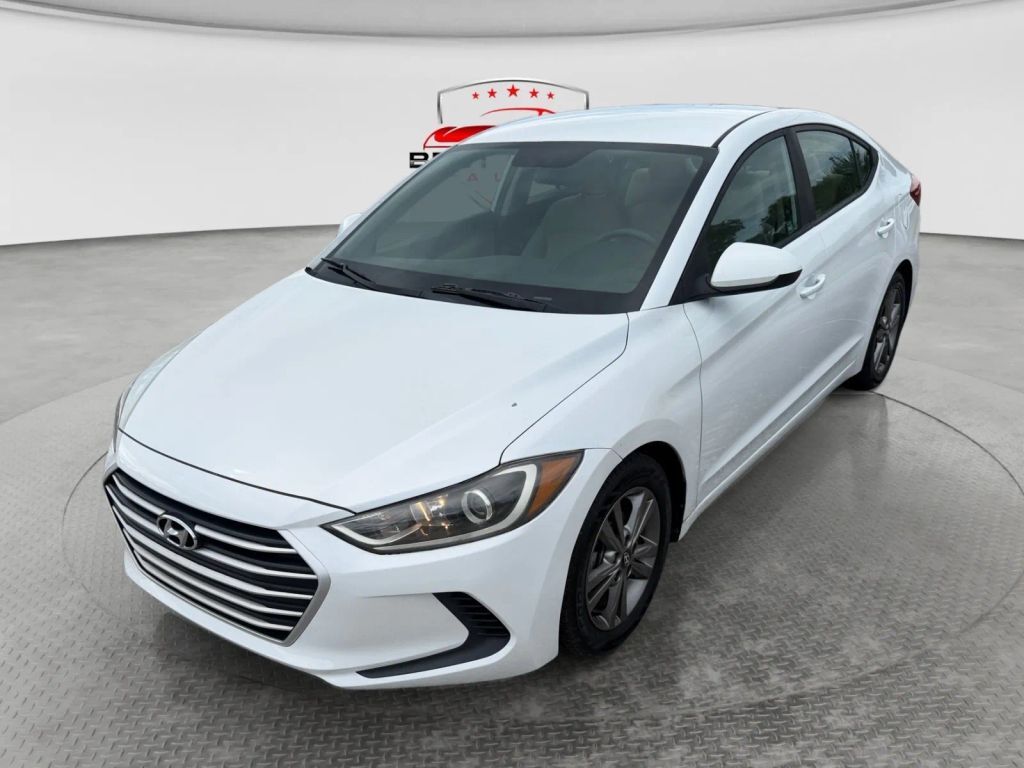2017 HYUNDAI Elantra