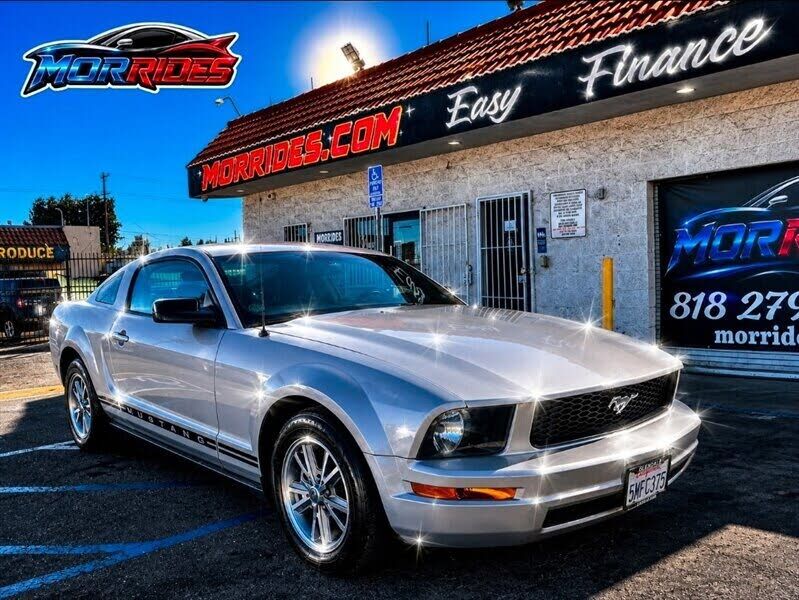 2005 FORD Mustang