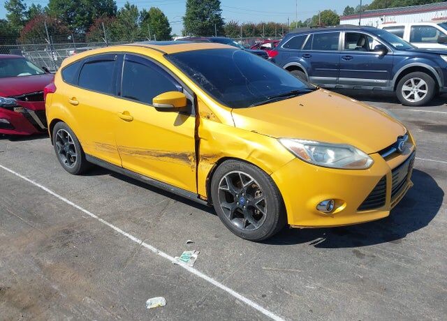 2012 FORD Focus
