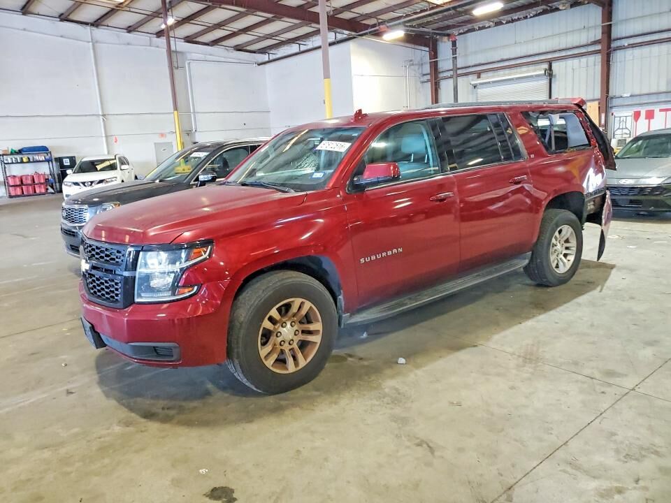 2017 CHEVROLET Suburban