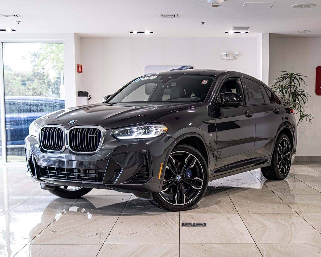 2023 BMW X4