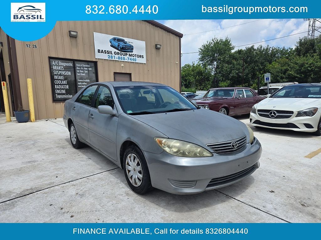 2005 TOYOTA Camry