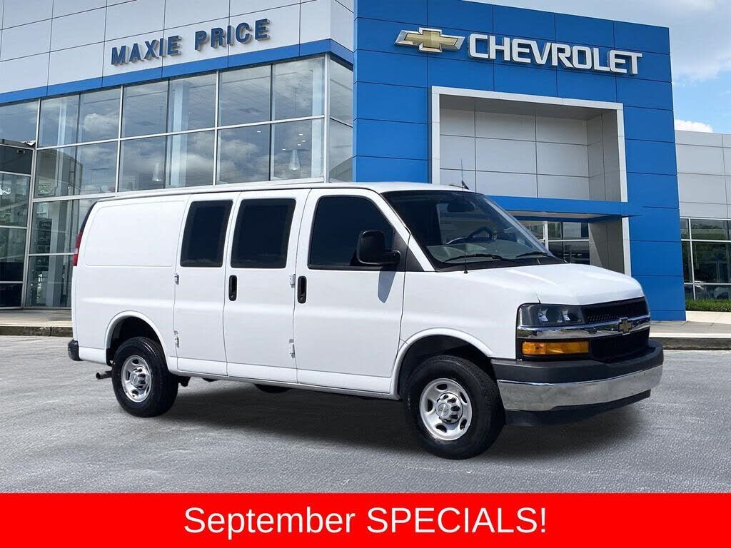 2024 CHEVROLET Express