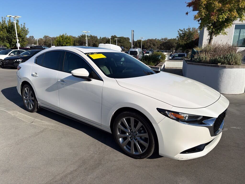 2025 MAZDA Mazda3
