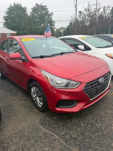 2019 HYUNDAI Accent