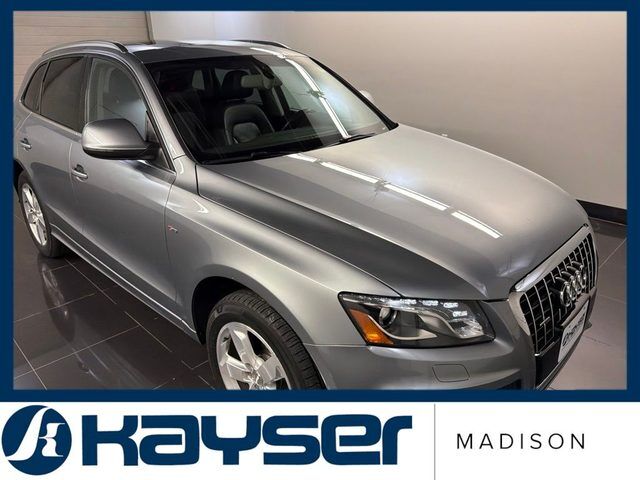 2011 AUDI Q5