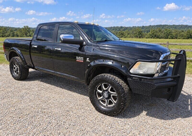 2011 DODGE Ram