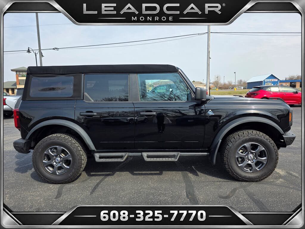2023 FORD Bronco