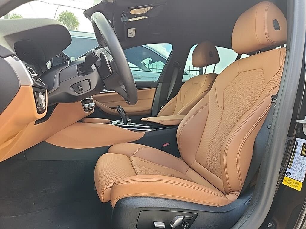 2023 BMW 540i