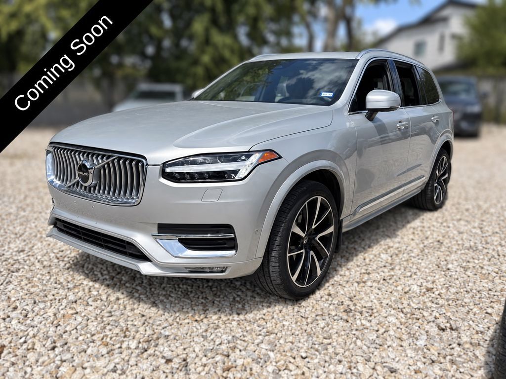 2023 VOLVO XC90
