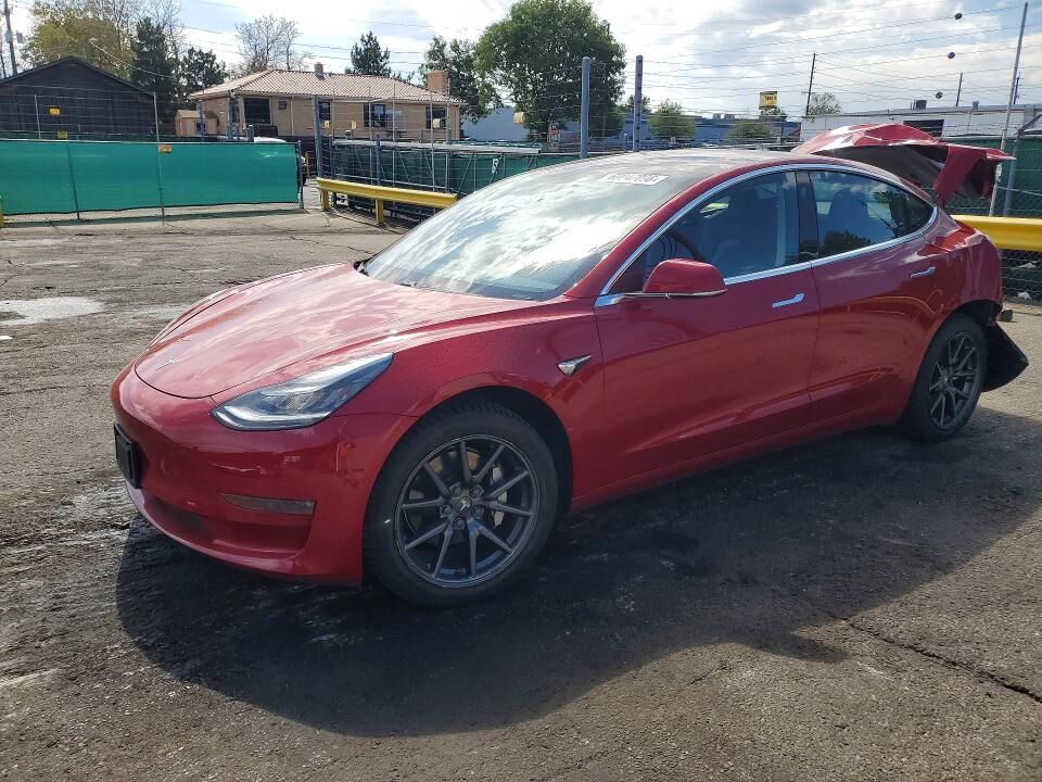2018 TESLA Model 3