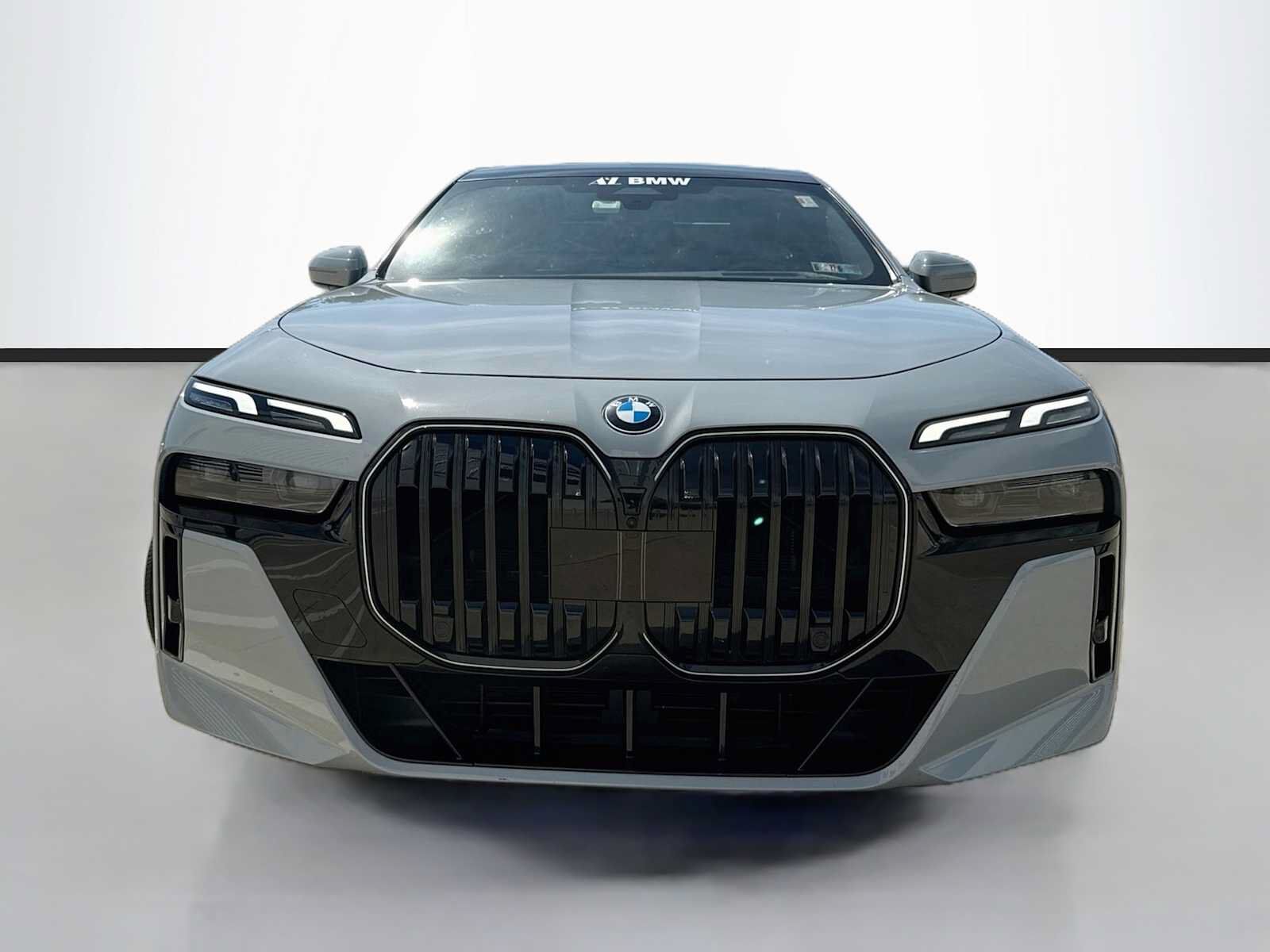 2025 BMW 760i